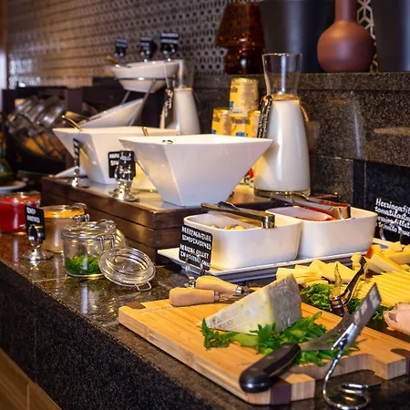 Mercure 4* تالين