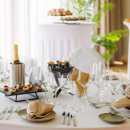 Mercure Talin